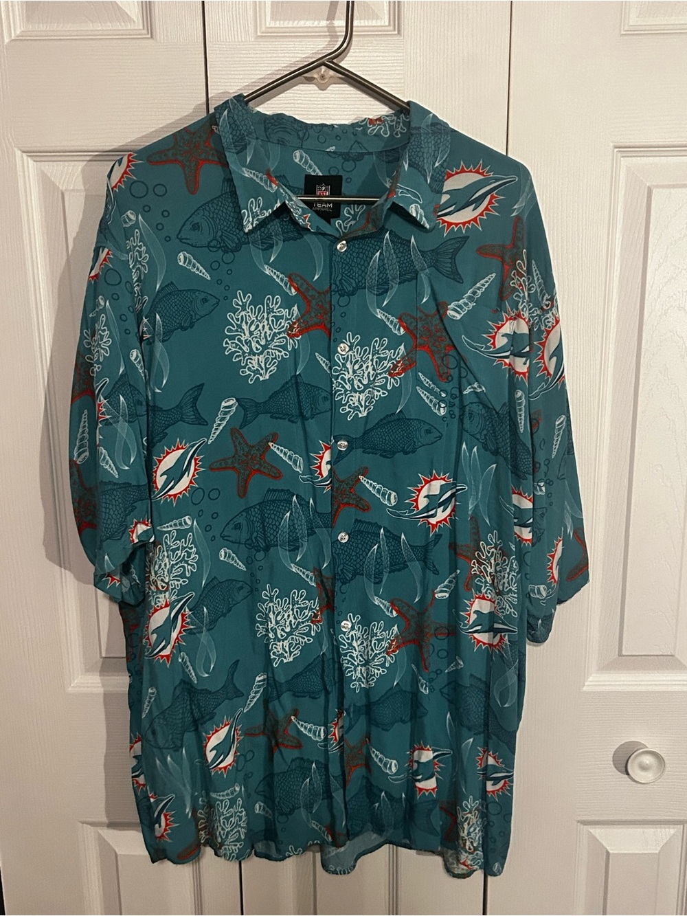 Miami Dolphins NFL Team Apparel Mens 3XL Teal Tropical Hawaiian Viscose Shirt